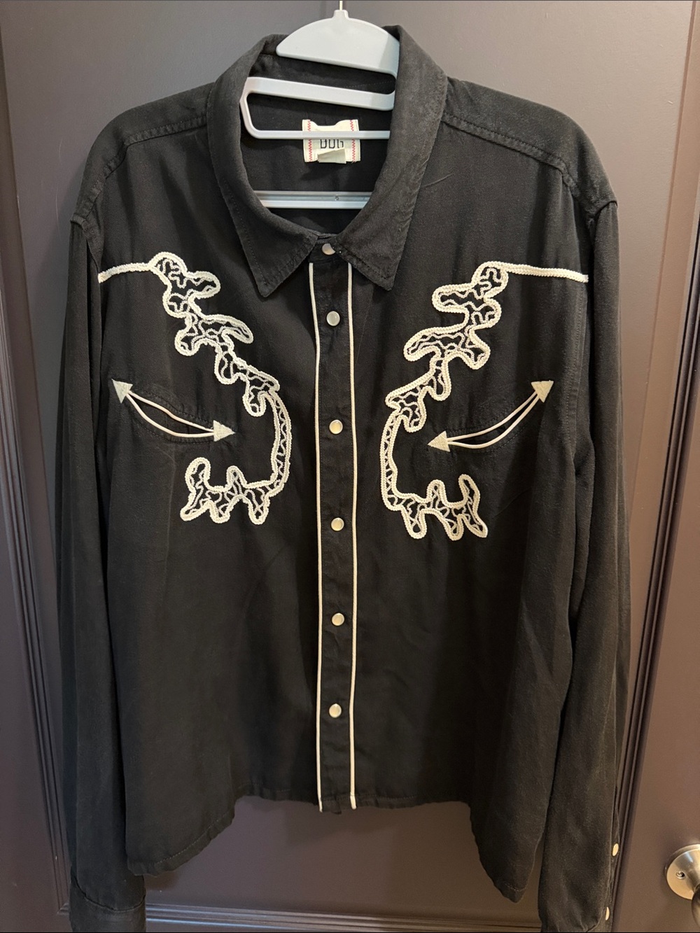 BDG Black Western Embroidered Button-Up Shirt with White Piping